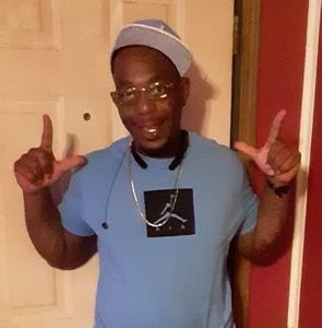 Meet your Posher, Raymond